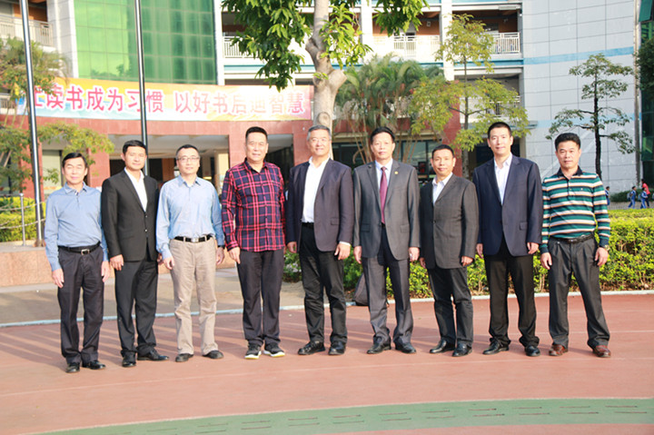 北京語言大學(xué)領(lǐng)導(dǎo)專家來集團考察， 攜手共進，創(chuàng)辦一流的高端國際教育 