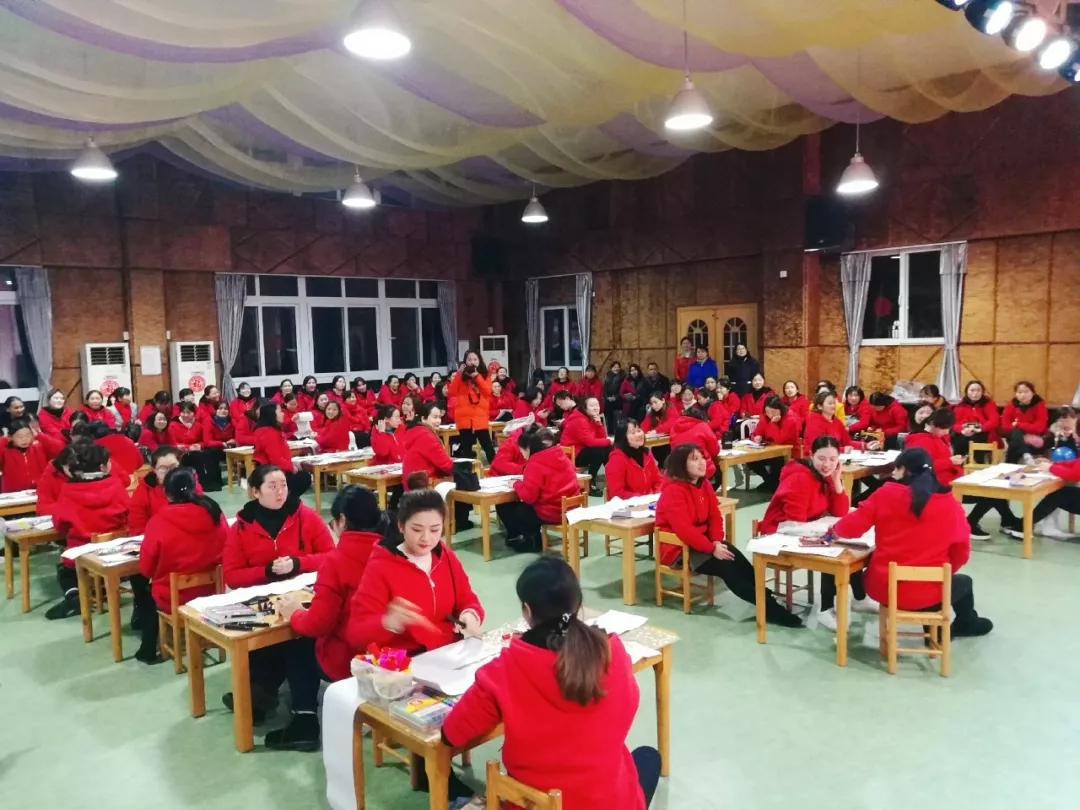 “迎新年，慶元旦”一一遠(yuǎn)恒佳長壽片區(qū)幼兒園元旦工會聯(lián)歡活動